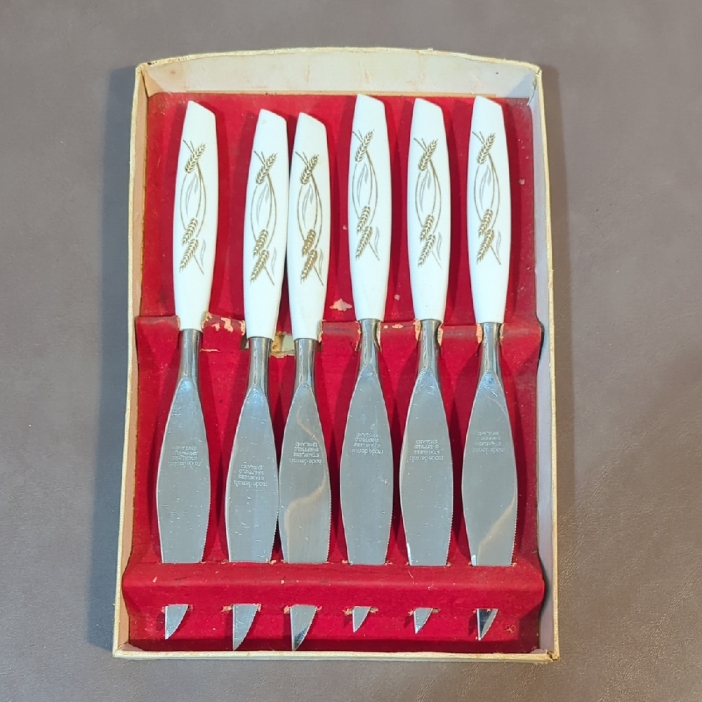 Mode Danish Stainless Sheffield England Steak Knives set of 6 Wheat Pattern